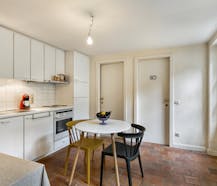 Charmevol huis met 2 slaapkamers en stadskoer in hartje Brugge