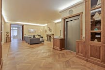 Uniek stadspand met dakterras in centrum Maaseik