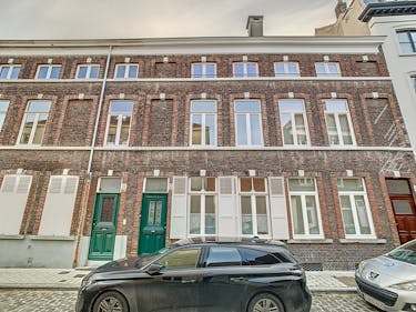 Huis met 4 slaapkamers te huur te centrum Brugge