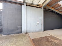 Magazijn/opslagruimte (ca. 530m²) te huur in Hoboken