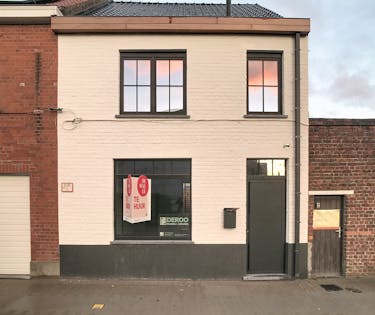 Gerenoveerde woning met 3 slaapkamers en terras in Poperinge