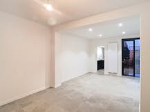 Gerenoveerde woning met 3 slaapkamers en terras in Poperinge