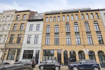 Appartement te koop op het Eilandje met terras (20m²)