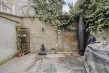 Appartement te koop op het Eilandje met terras (20m²)