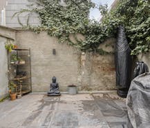 Appartement te koop op het Eilandje met terras (20m²)