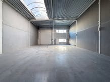 Nieuwbouw KMO-unit (216 m²) te huur in Evergem