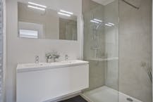 INSTAPKLAAR BEN-APPARTEMENT IN BAZEL MET 3 SLAAPK. + TERRAS