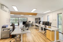 Kantoor op ca. 5.363 m² in 'Zone voor KMO en dienstverlening'