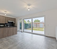 Instapklare woning met carport te koop in centrum Eeklo
