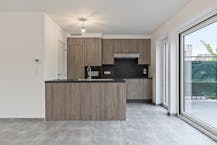 Instapklare woning met carport te koop in centrum Eeklo