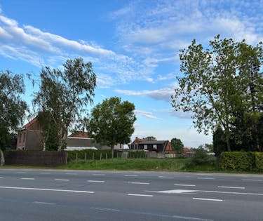 Bouwgrond van ca 1.025m² met veel mogelijkheden nabij Roeselare!