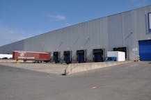 Magazijn (12.317 m² ) te huur bij afrit E17 te Zele