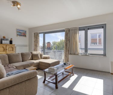 Recent, instapklaar appartement met 2 slaapkamers in Boom