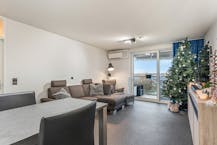 Instapklaar penthouse met 2 slaapkamers en autostandplaats in Hasselt