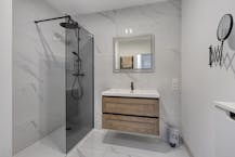 Stijlvol appartement met terras te koop Antwerpen