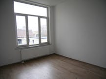 MONTGOMERY : Spacieux appartement d'une chambre (90 m²) avec jardin.