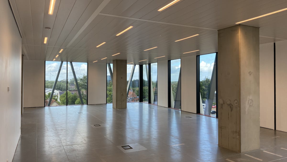 Newly built office in Westwing Toren in Roeselare