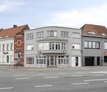 Handelspand van ca. 120m² te koop in Kortrijk.