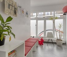 Handelspand van ca. 120m² te koop in Kortrijk.