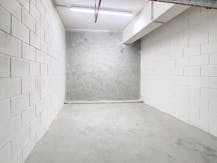 Ondergrondse staanplaats met berging te huur in Antwerpen