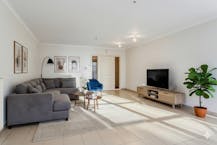 Instapklaar energiezuinig appartement met 2 slaapkamers in hartje Roeselare