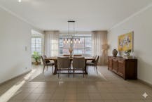 Instapklaar energiezuinig appartement met 2 slaapkamers in hartje Roeselare