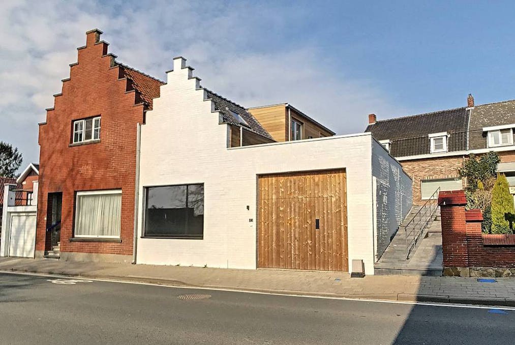 Instapklare en gerenoveerde woning te koop in Anzegem