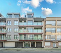 Lichtrijk duplex appartement aan de Zeedijk te Westende!