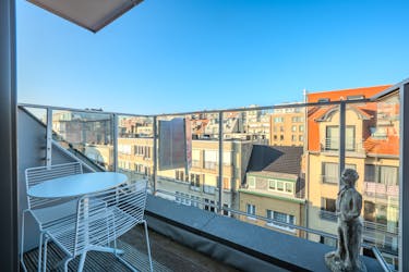 Lichtrijk duplex appartement aan de Zeedijk te Westende!