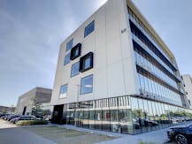 Bureau meublé et prêt à emménager à louer à Waregem