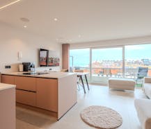 Prachtig gerenoveerde studio met aparte slaapruimte en terras