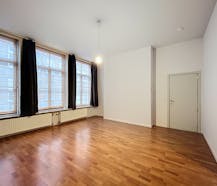 Gelijkvloers appartement te huur met terras te Brugge