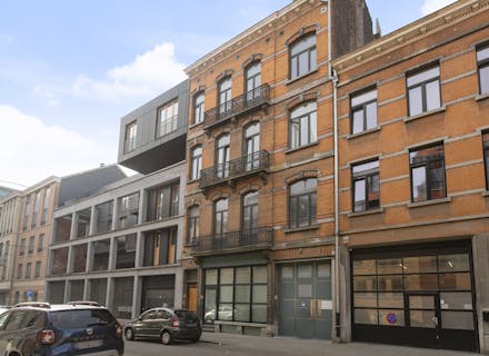 Duplex of 263m² for sale located at Lorrainestraat 14 in Molenbeek.