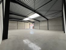 Laatste nieuwbouw KMO-units (217-463 m²) te koop in Evergem