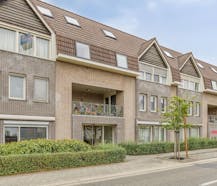 Gelijkvloers appartement met garagebox te koop in Meerle!