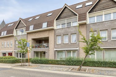 Gelijkvloers appartement met garagebox te koop in Meerle!