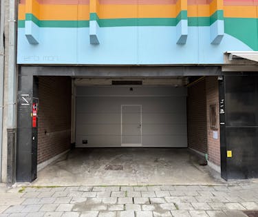 Overdekte staanplaats te koop