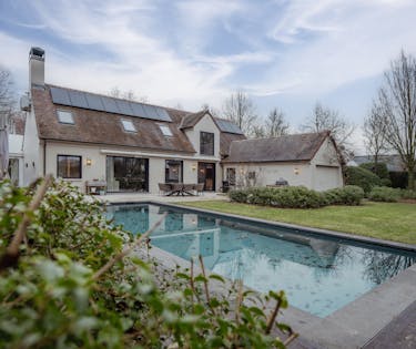 Prachtige villa in groene omgeving nabij centrum Waregem