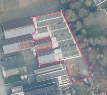 Bedrijfsgebouw van ca. 2.577m² in Oostrozebeke