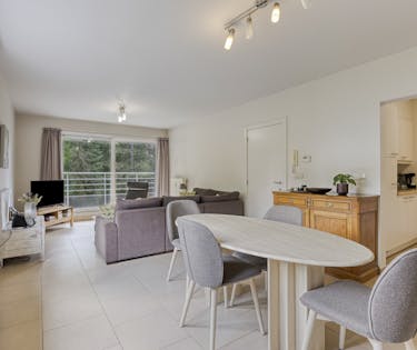 Appartement de deux chambres avec terrasse près du centre de Hasselt