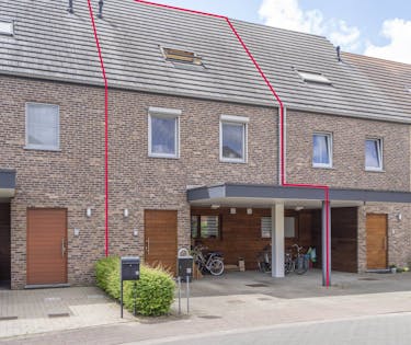 Recent huis met 4 kamers te koop in rustige wijk in Waregem
