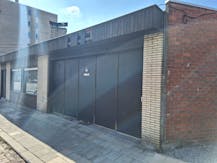 Magazijn van ca. 70 m² te huur nabij centrum Roeselare