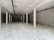 Nieuwbouw handelsruimte te huur (533 m²)  te Veurne