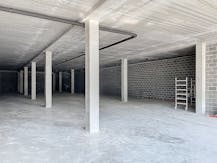 Nieuwbouw handelsruimte te huur (533 m²)  te Veurne