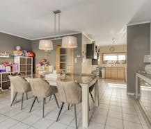 Woning met 3 slaapkamers en garagebox te koop in Niel