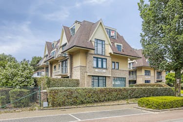 Penthouse met 3 slaapkamers en terras in centrum Koksijde