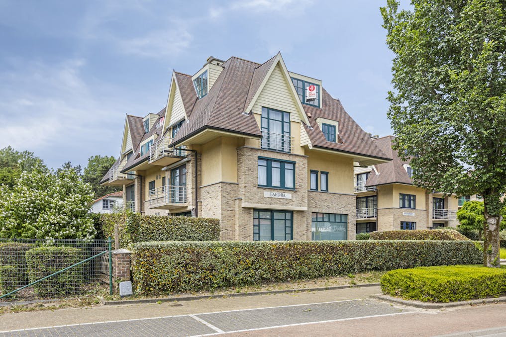 Penthouse met 3 slaapkamers en terras in centrum Koksijde