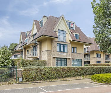 Penthouse met 3 slaapkamers en terras in centrum Koksijde