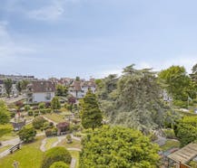 Penthouse met 3 slaapkamers en terras in centrum Koksijde