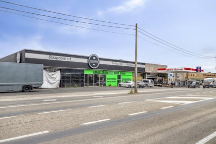 Handelspand met magazijn te koop Gits